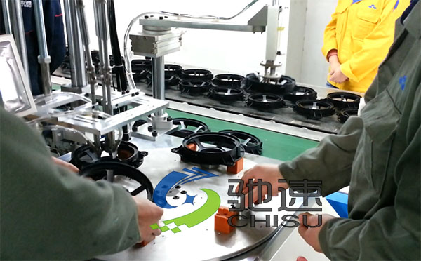 在线式锁螺丝机