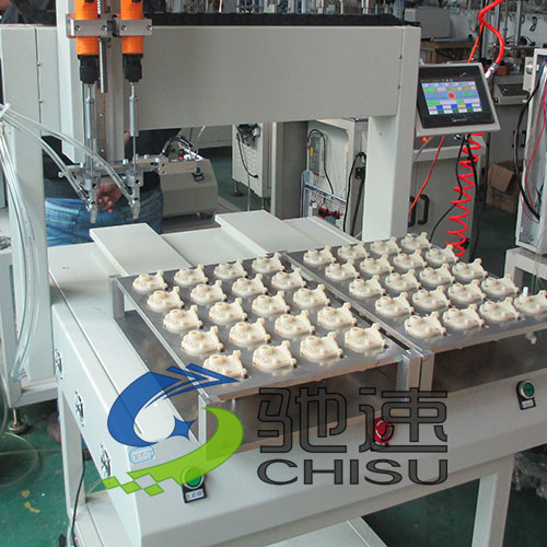 摇头器锁螺丝设备