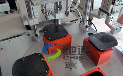 扫地机器人锁螺丝机