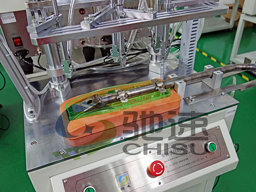 滑板车锁螺丝机