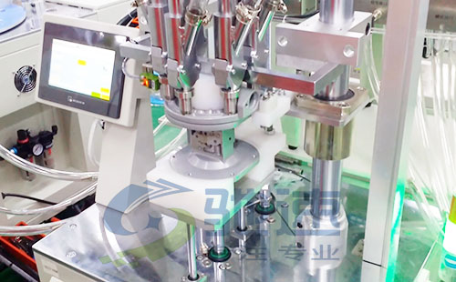 锁付预压装置 锁付预压装置