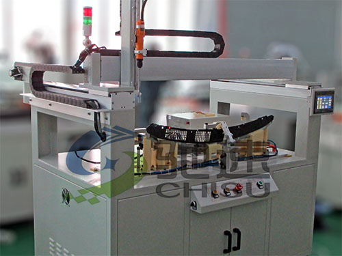 汽车自动拧螺丝机-大型坐标机