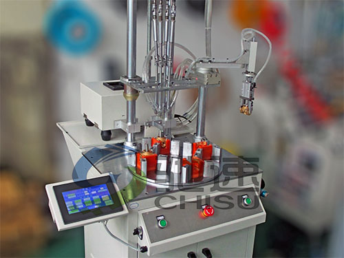 黄铜电磁阀自动锁螺丝机-4轴机械手