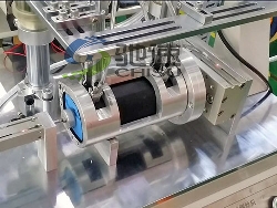 迷你音响自动锁螺丝设备-4轴翻转式