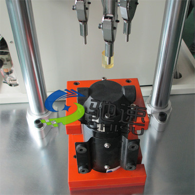 水泵自动锁螺丝机